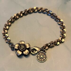 Sweet Romance Hand Crafted Geometric Industrial Burnished Silver Floral Bracelet